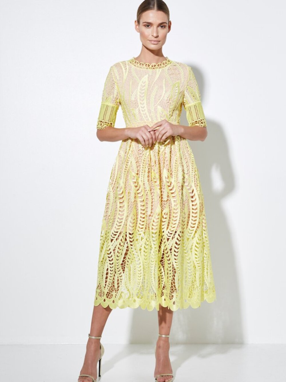 MOSSMAN REVIVAL LACE CROCHET SHORT SLEEVE MIDI DRESS YELLOW SIZE US 4 AUS 8 - Picture 5 of 16
